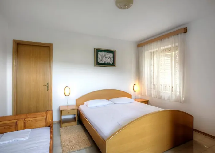 Appartement White House In The Forest Pucisca